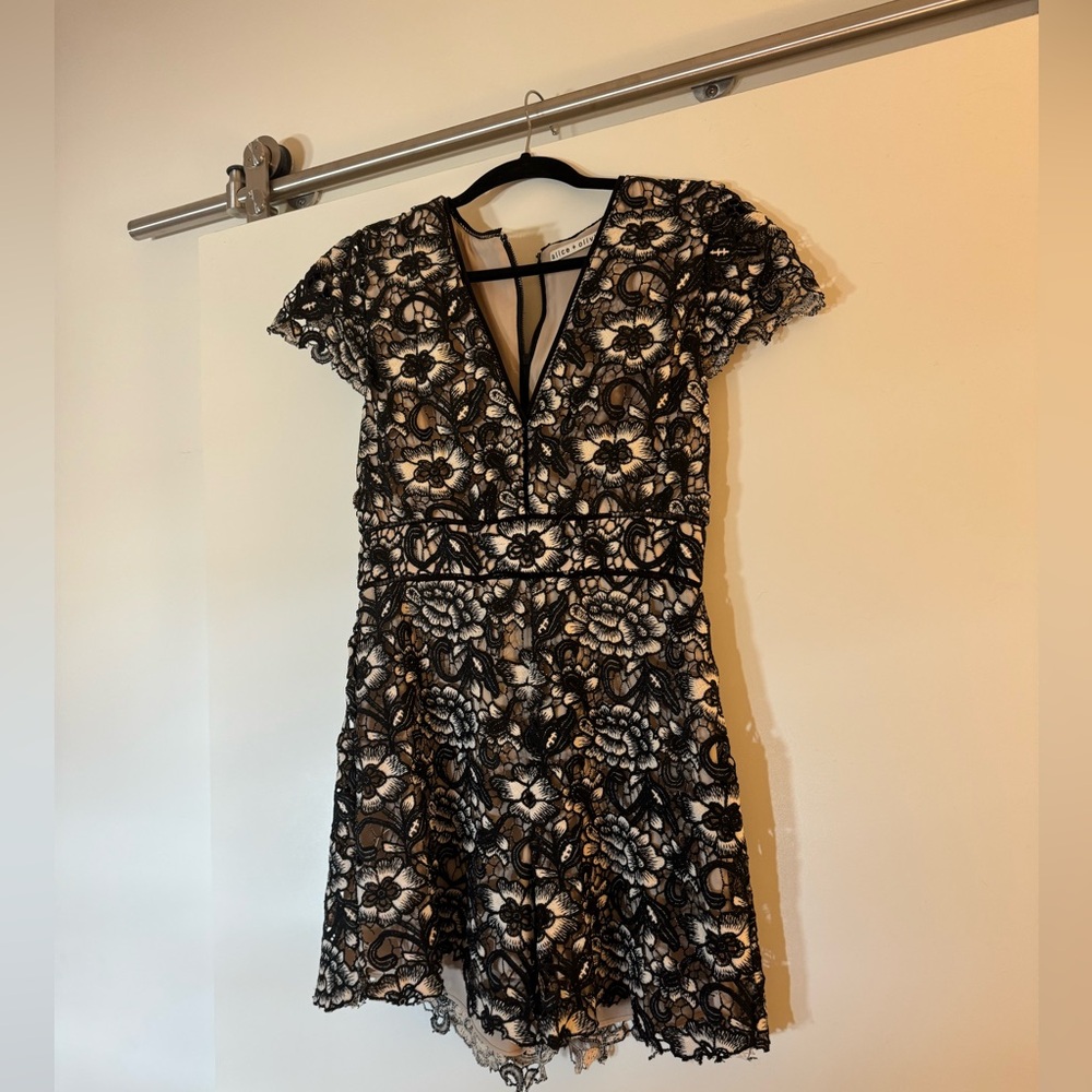 Alice and Olivia Tinsley Lace Romper